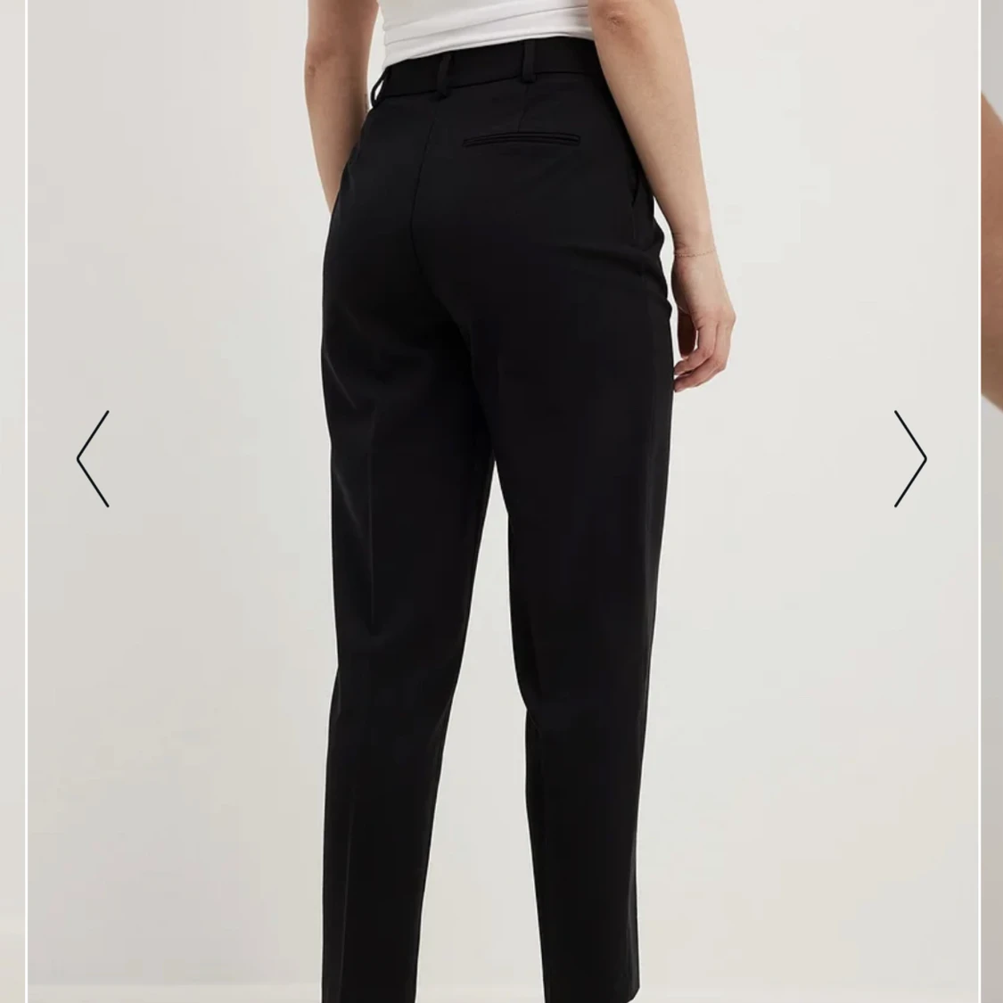 Svarta kostymbyxor - 90