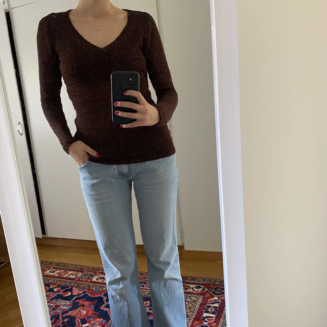 Brun stickad tröja - 90