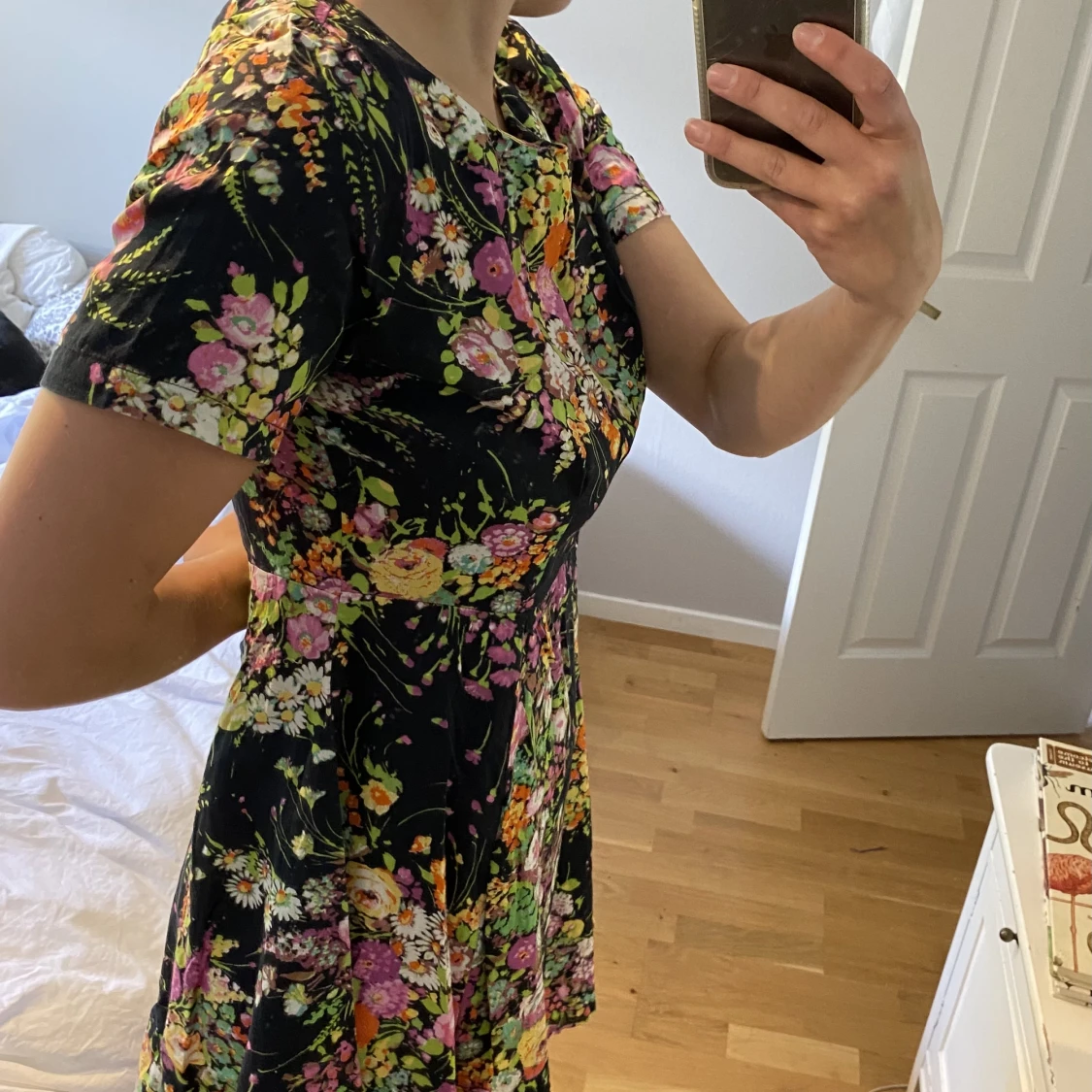 Blommig klänning  - 90