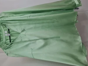 Blus  - Satan blus ej användas 