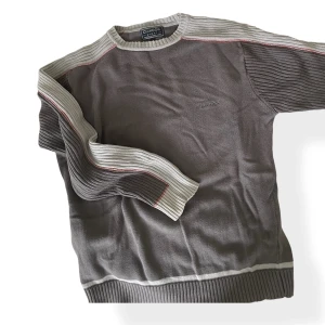 Vintage sweatshirt  - Jättesnygg stickad sweatshirt perfekt till hösten!!😍🍂