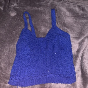 Virkat linne - Jag har virkat detta linne till mig själv men säljer på grund av att det va för litet