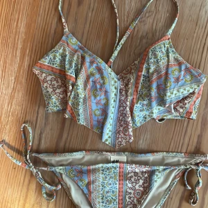 Bikini med din rygg! - Bikini från HM storlek 38💞