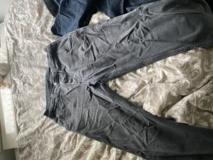 Weekday jeans - As fina svarta heans från weekday som inte säljs längre