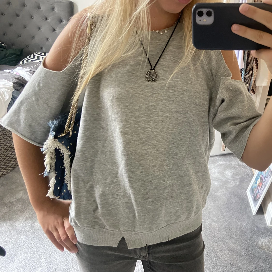 Offshoulder tröja - 90