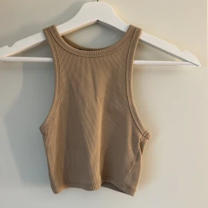 Linne - Snygg basic topp från Zara. Storlek S🩷