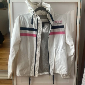 Vind jacka  - Tunn vindjacka 