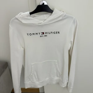 Tommy hilfiger - Aldrig använd