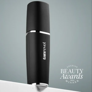 TanRevel PRO device - Nypris 1799;- Oanvänd Tanrevel PRO inkl laddsladd. Vätskor hänvisas till tanrevels hemsida Alt andra spraytan Vätskor för rätt färg.