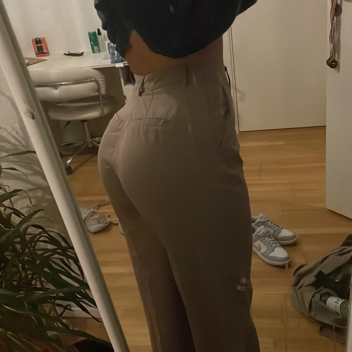 Nakd kostymbyxor  - 90