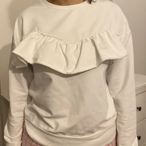 Vit tröja - Jätte mysig och fin tröja