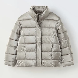 Zara jacka  - Jacka från zara 🌟🌟 pris kan diskuteras 