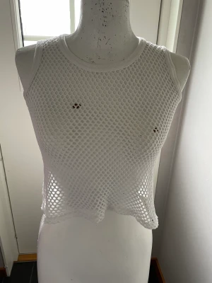 Nät topp - Aldrig använd och nät material. 