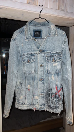 Jeansjacka  - Bra skick 