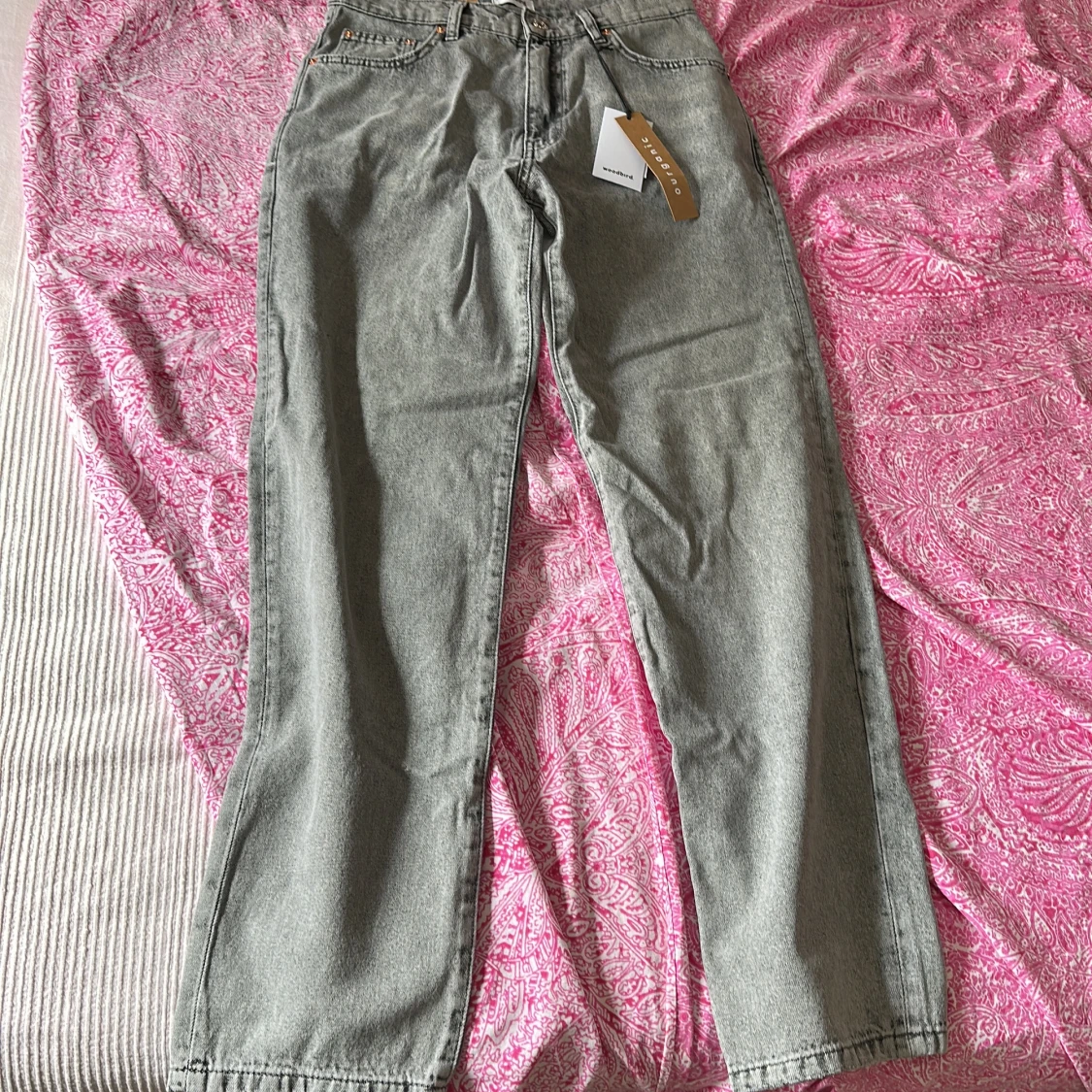 Gråa Jeans