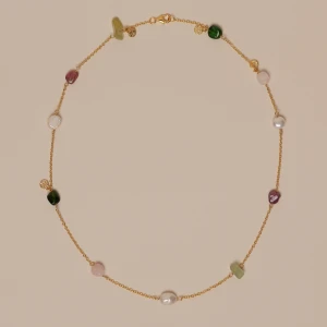 Boho Halsband(mixade stenar/pärlor) -  Info: Halsbandet är en perfekt mix av klassisk vardagsdesign och lekfullhet. Med en mix av bl.a Turmalin, Diopsid och sötvattenpärlor. Gjort i Sterling silver och guldpläterade.  ✔️Sterling silver ✔️Nickelfria ✔️