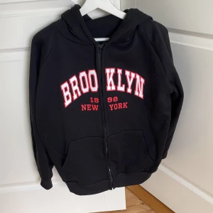 Hoddie  - Hoddie bra sicka 