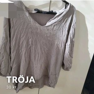 Tröja - Oanvänd tröja i strl 36