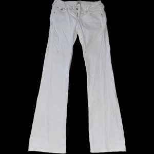 True religion jeans low waist  - True religion jeans bootcut  Guldiga detaljer  Strl 29