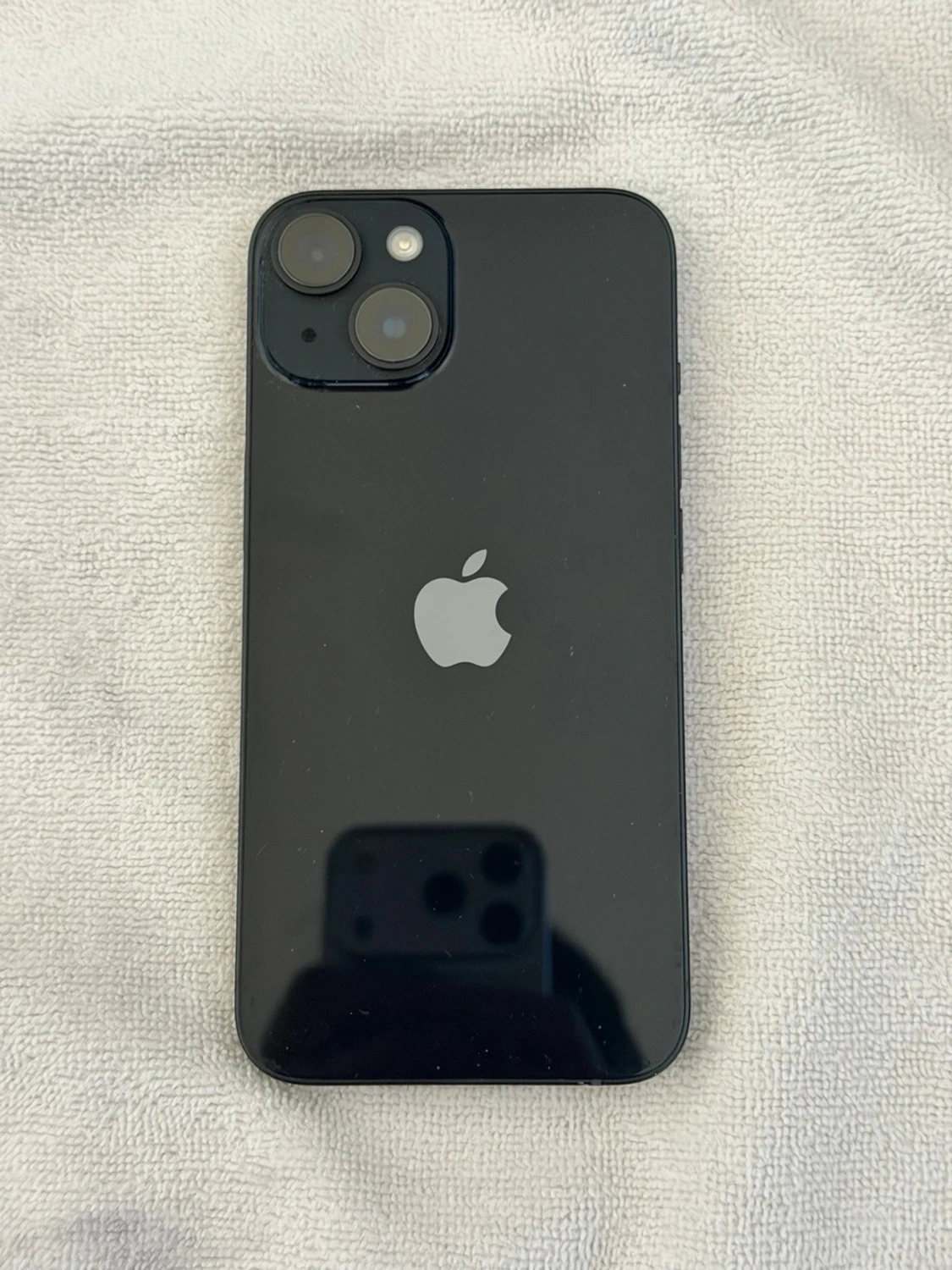 iPhone 14 - 1