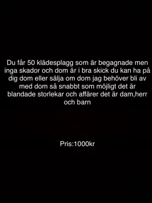 50 blandade klädesplagg mix - Säljer ett paket med 50 olika klädesplagg i mixade storlekar och stilar för dam, herr och barn. Perfekt för dig som vill ha variation eller sälja vidare. Plaggen kommer från olika affärer och innehåller allt från basplagg till trendigare inslag.