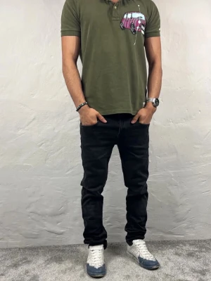 Replay jeans  - Ett par riktigt snygga jeans från Replay i storlek W29 L32 i modellen anbbas 