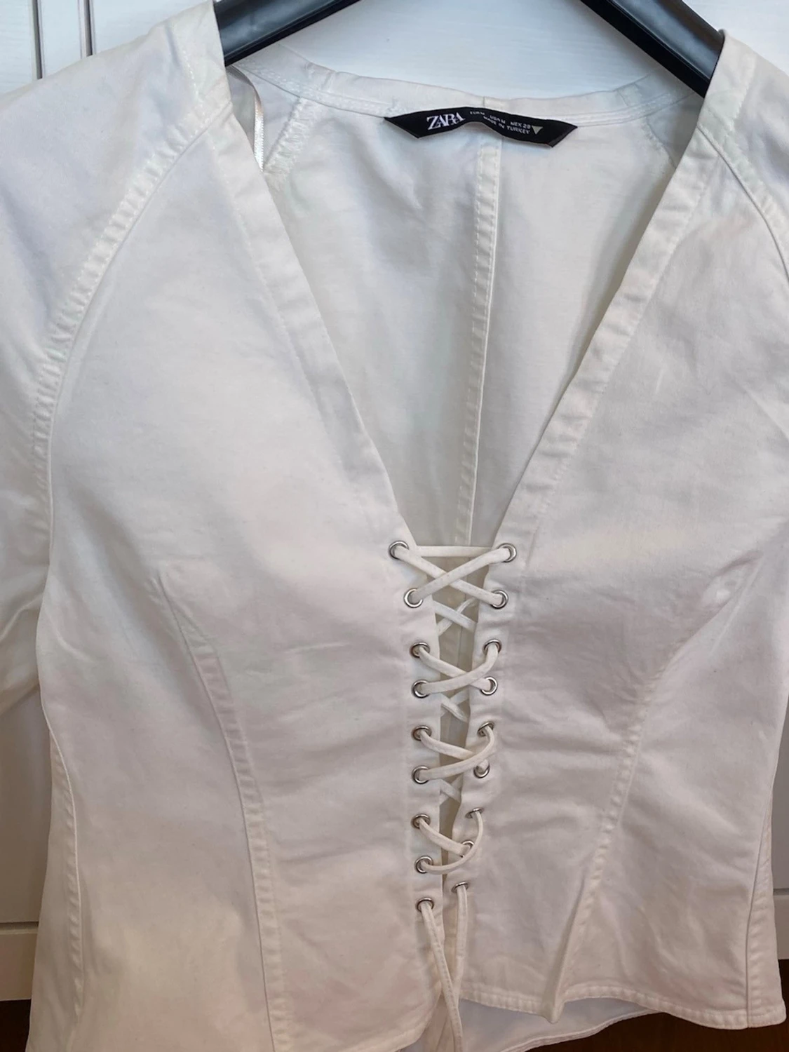 Vit snörad blus från Zara - 1