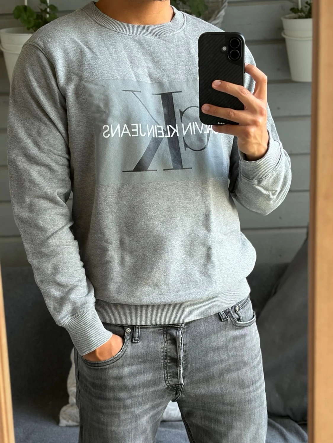 Calvin Klein Sweatshirt