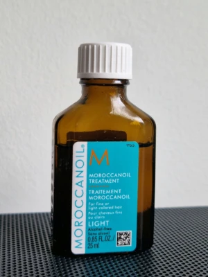 Moroccanoil Light Treatment Hårolja  - Se mängd enligt bild. Nypris 199kr köpt från Kicks.