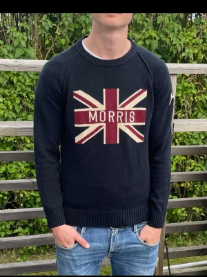 Morris tröja - Superskön bomullströja Marinblå färg Inga defekter Normalstor S Modellen är 181cm och 68kg