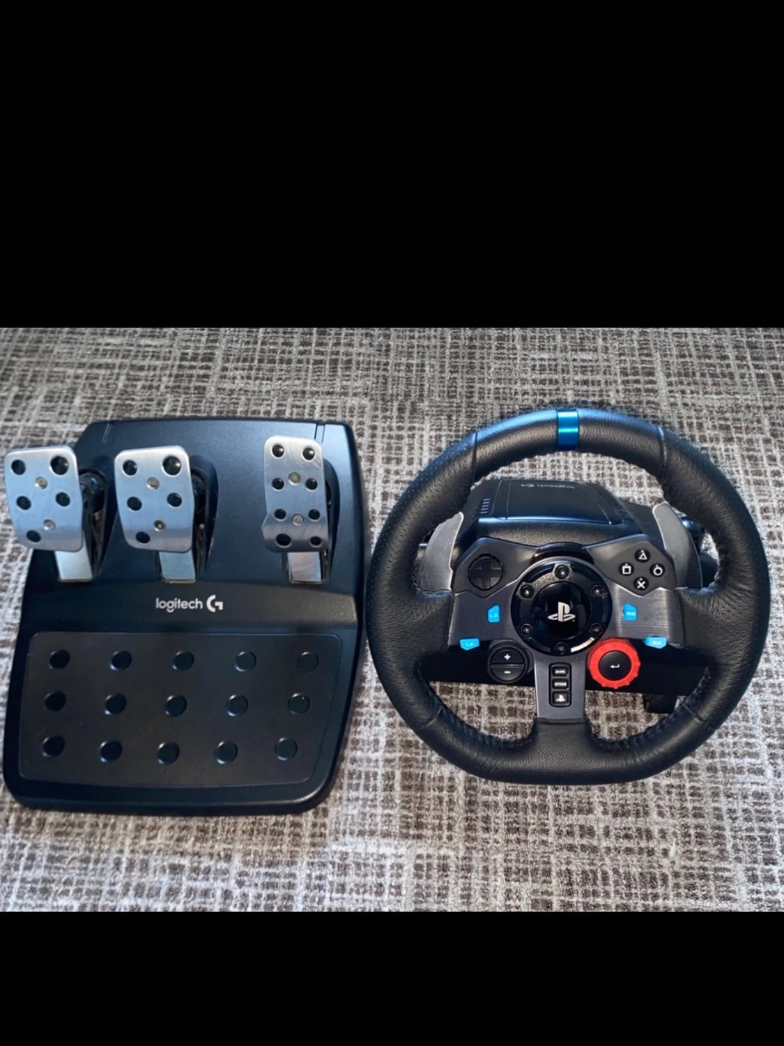 Logitech G29 ratt och pedaler