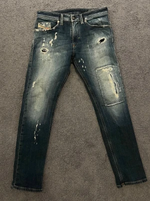 Diesel jeans  - Diesel jeans i modellen thommer | 30 30