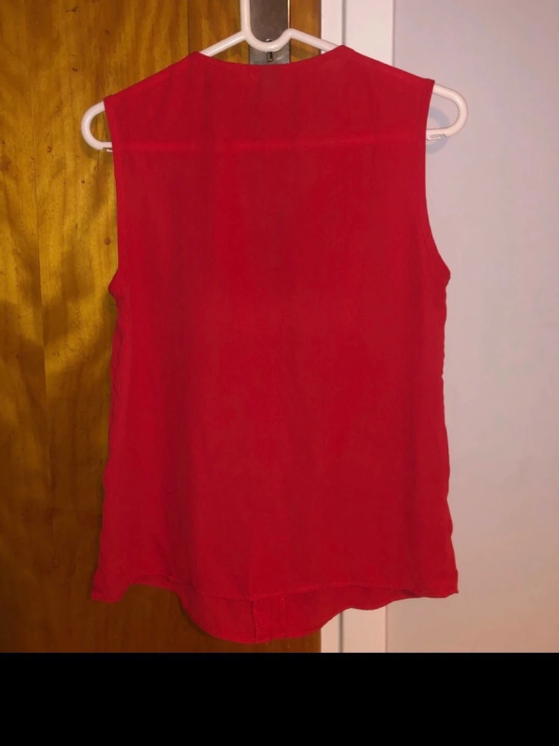 Röd ärmlös blus  - 1