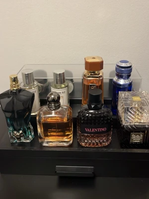 Parfymer - Byter/säljer mina parfymer.