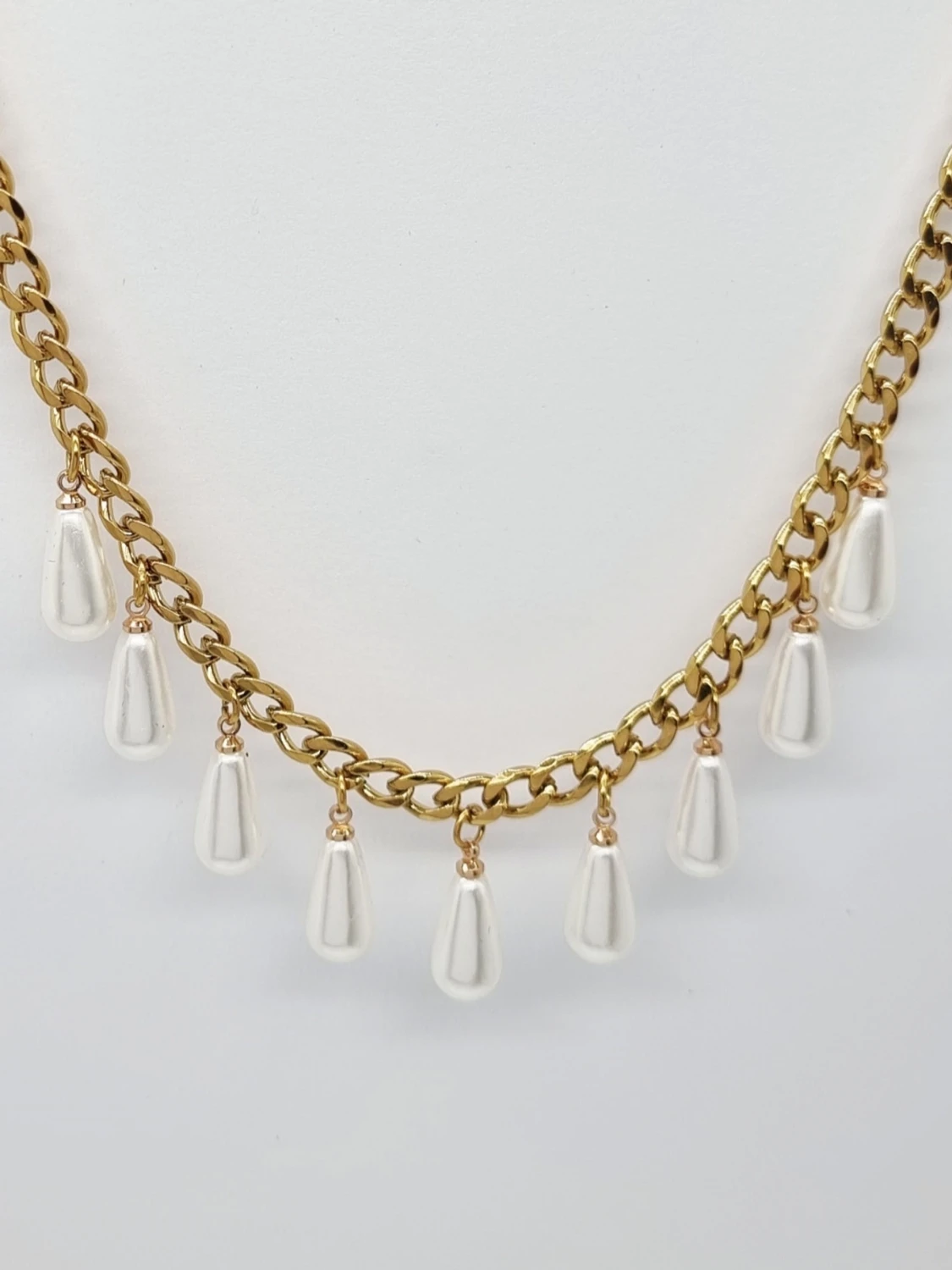 Handgjort halsband med pärlor  - 2