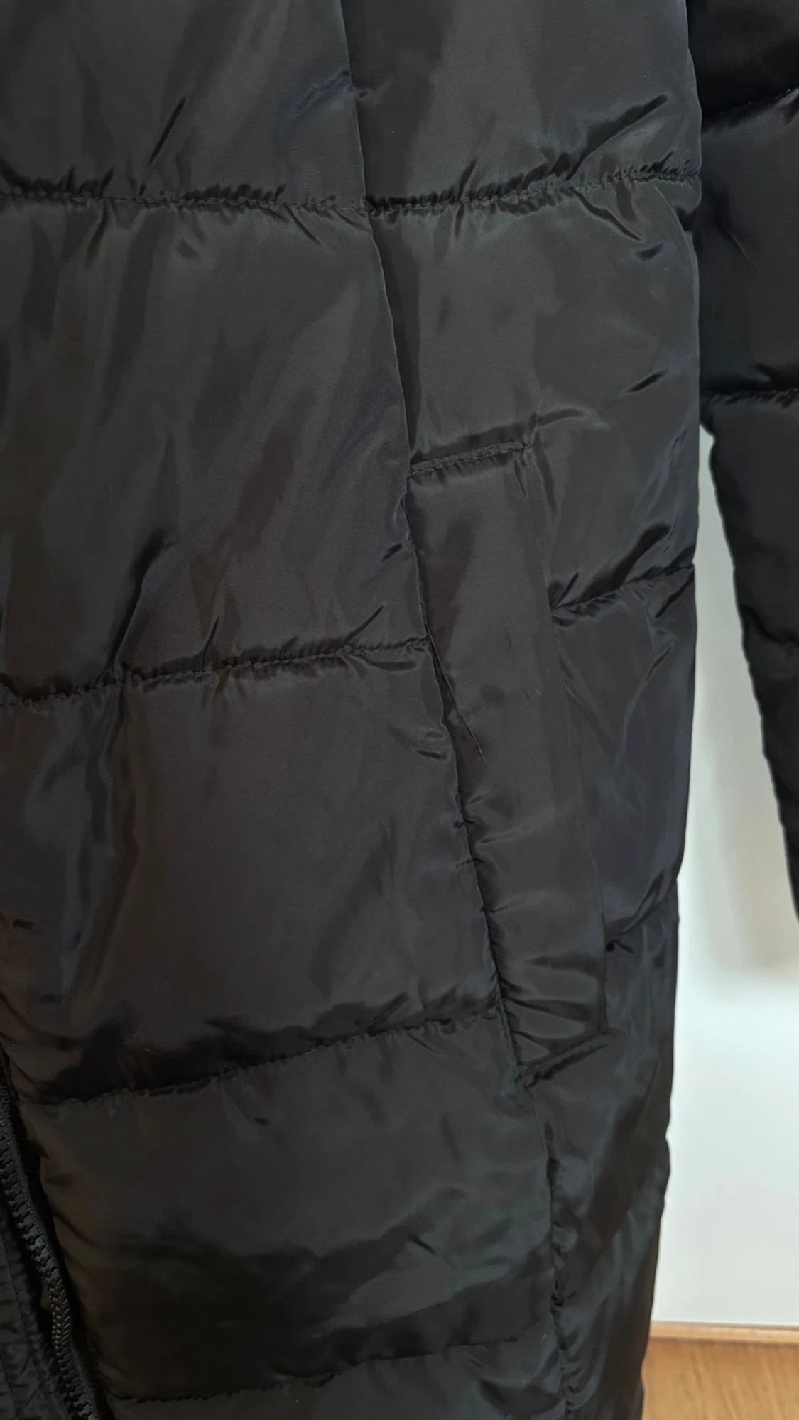 Svart lång dunjacka från DeFacto - 2