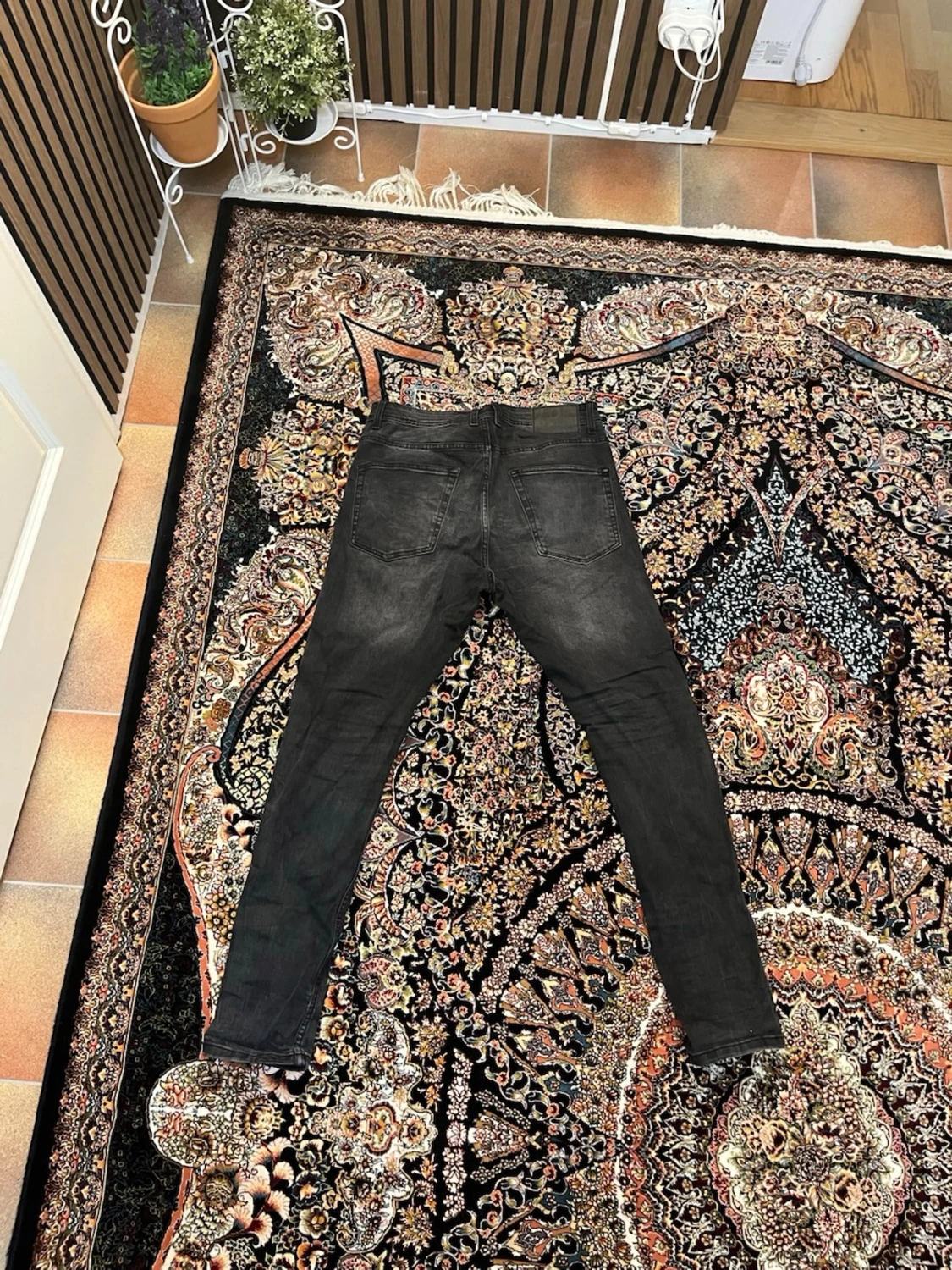 Svarta slim fit jeans från RS - 1