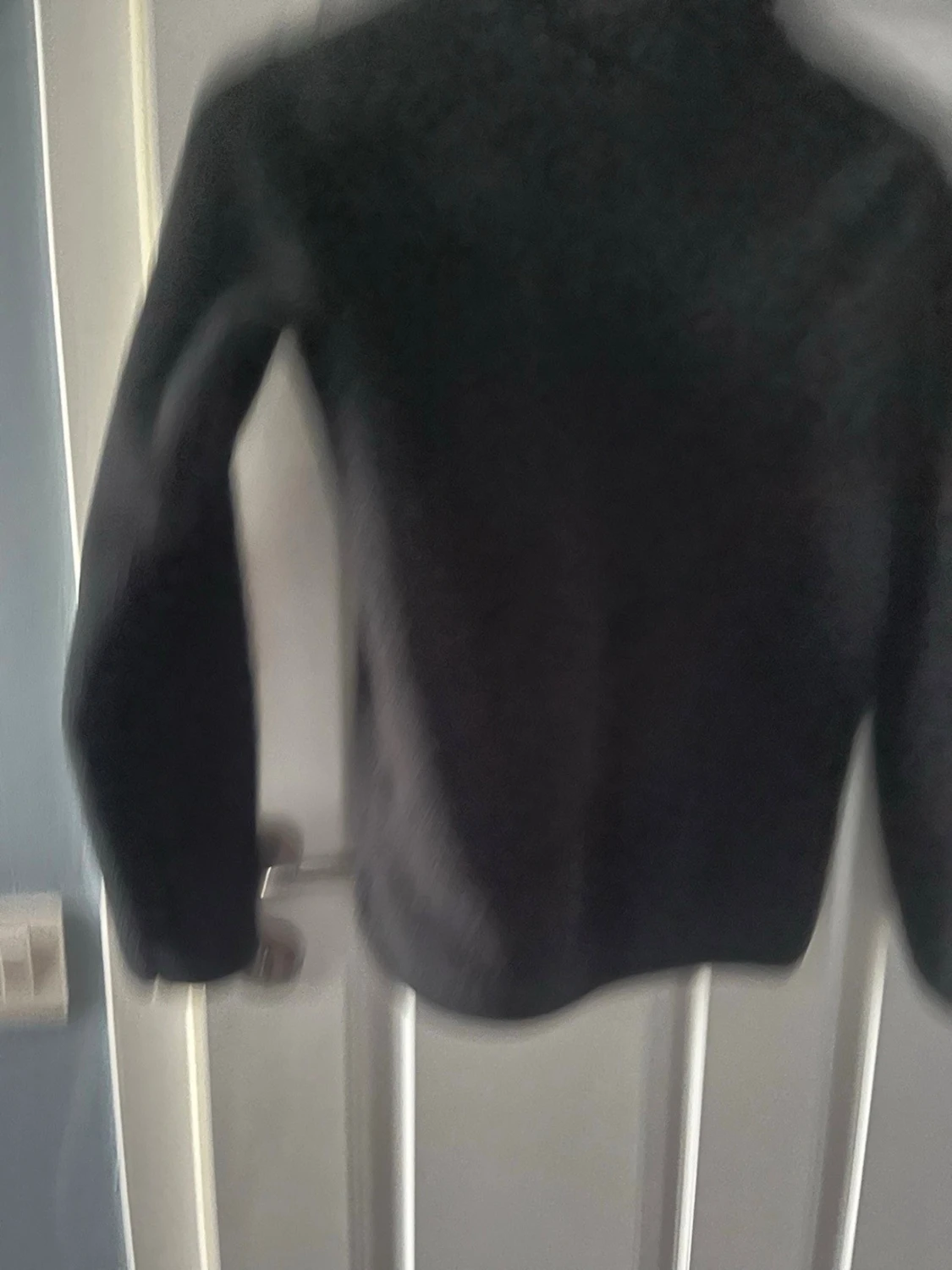 Svart fleece tröja med halv dragkedja - 1