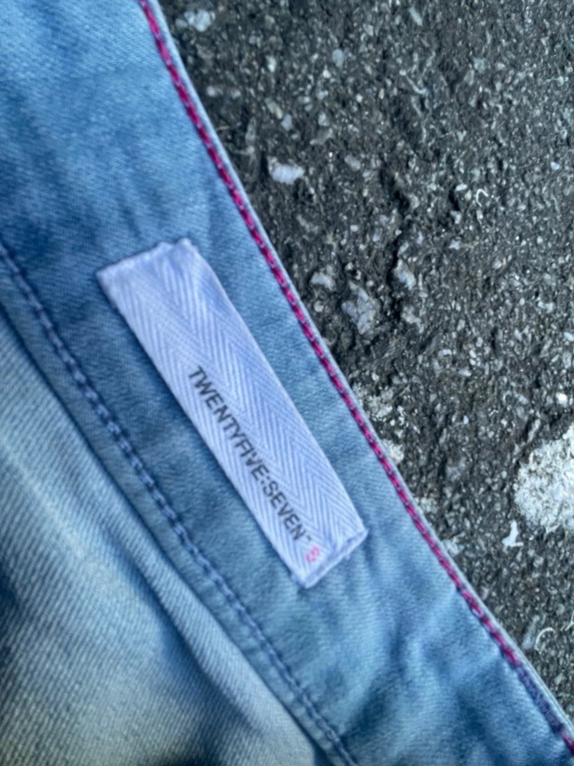 Ljusblå slitna skinny jeans - 3