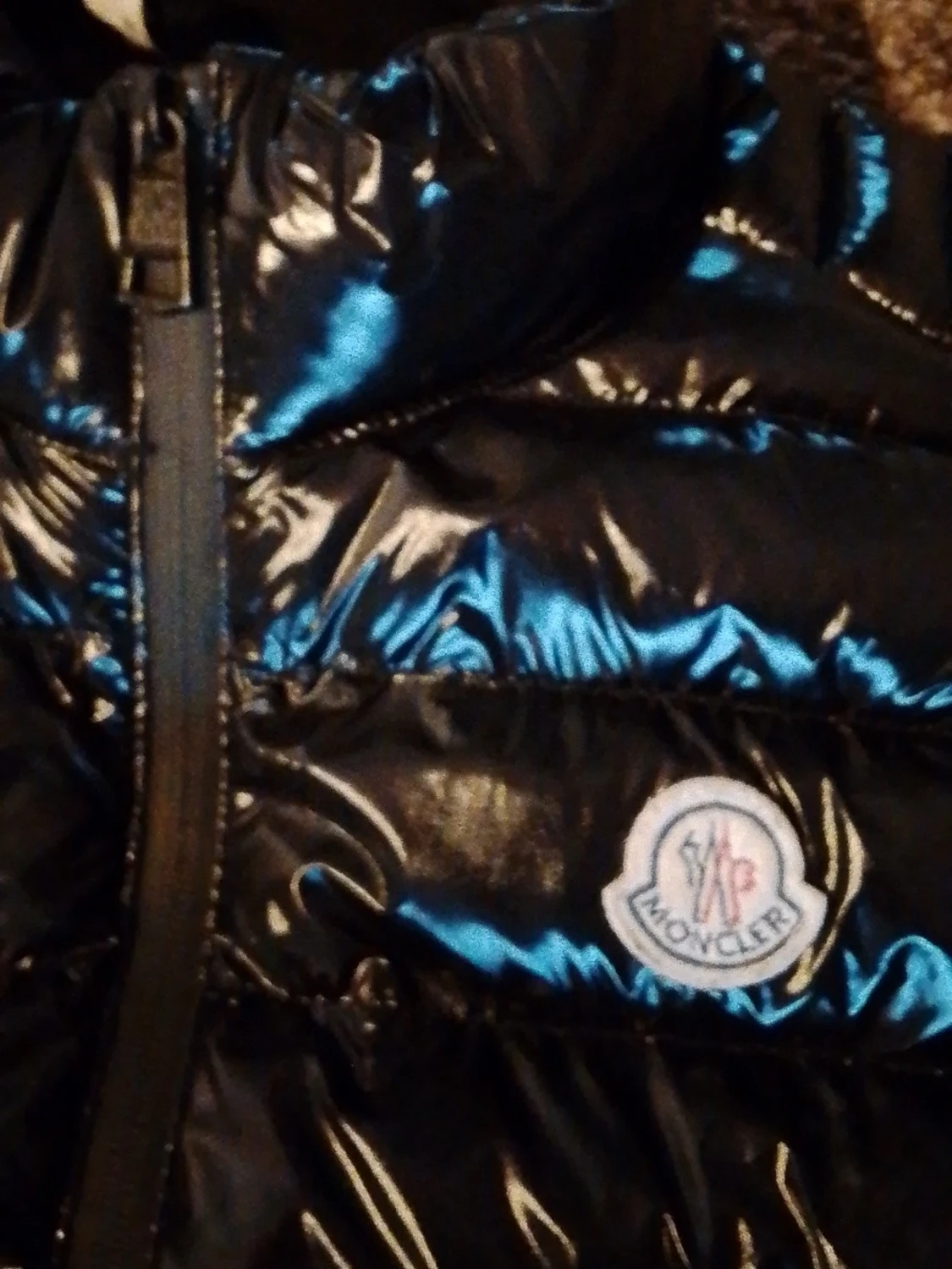 Svart glansig dunväst monclr size S/M - 1