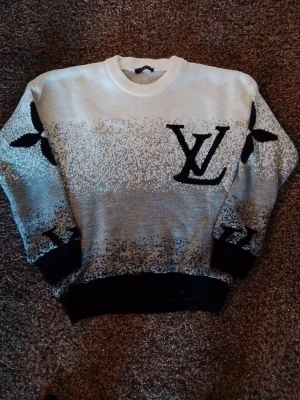 499kr size S - Aldrig andvänd inte tvättst heller
