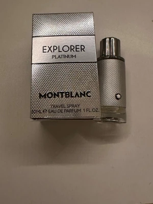 Montblanc Explorer Platinum parfym - Montblanc Explorer Platinum Eau de Parfum . Helt ny testat bara en gång.