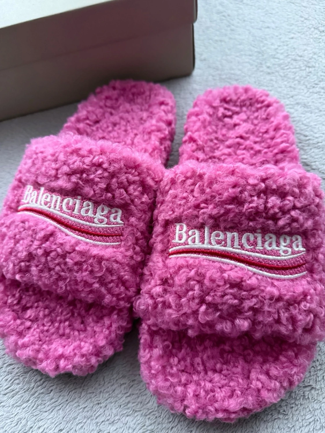Balenciaga Pink Teddy Fur Slides Size 38 – Like New - 3