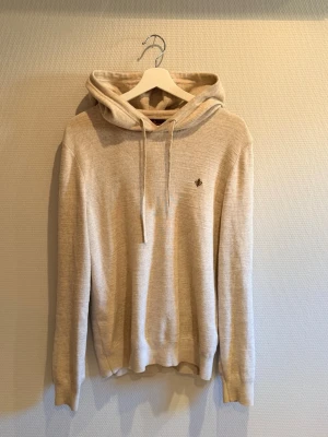 Gossip från morris - Stilren och fräsch godis ifrån morris, storlek S och knappt använd