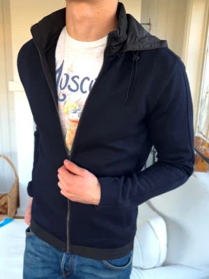 Massimo Dutti Cardigan M - modell: 182cm 72kg 