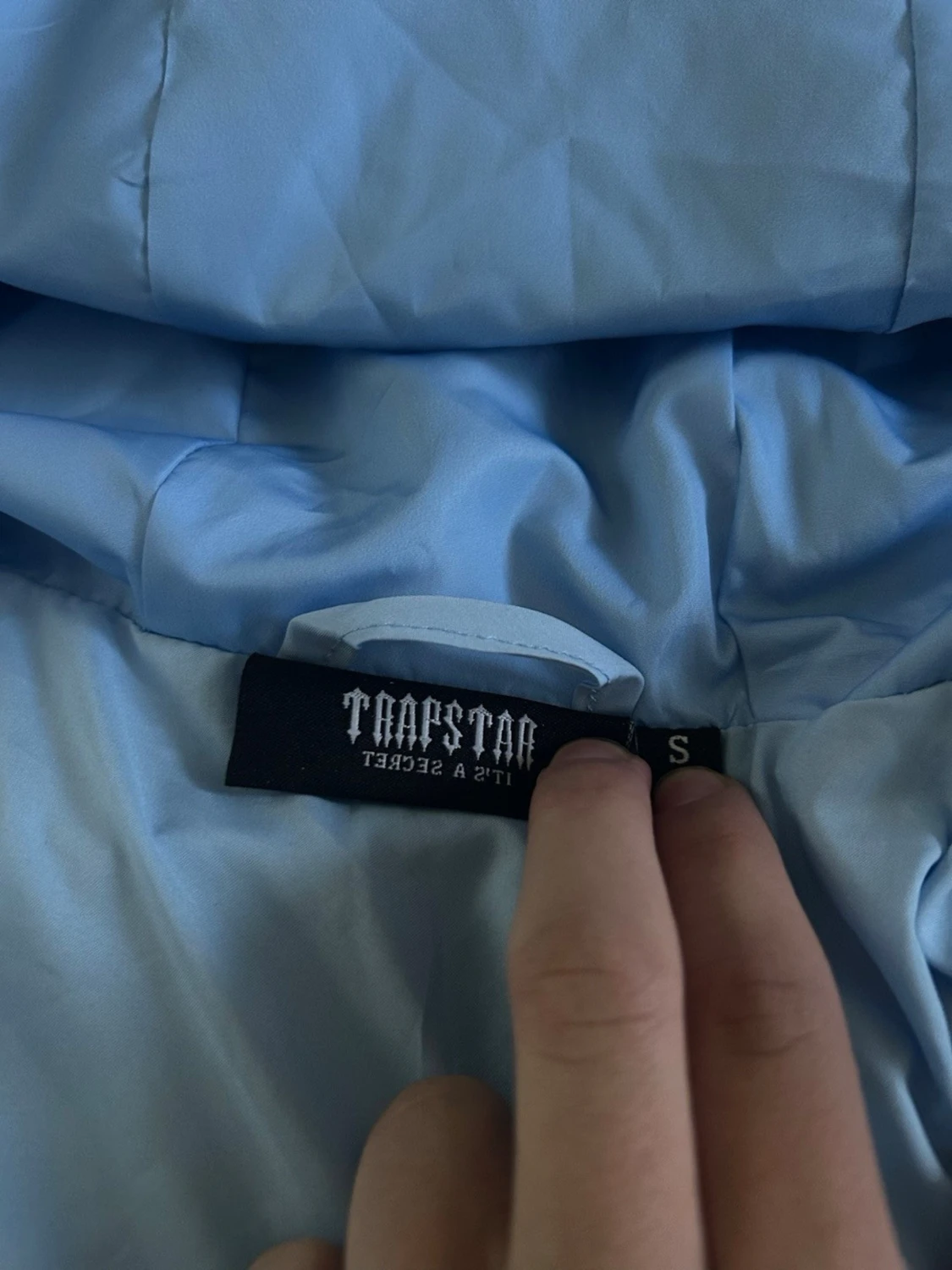 Blå vindjacka med fågeltryck Trapstar - 2
