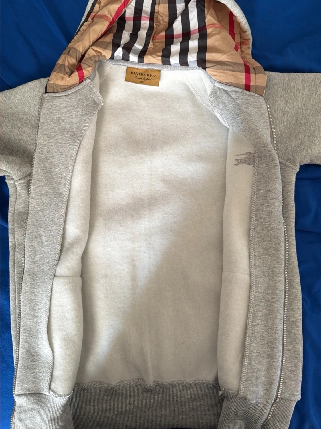 Grå zip hoodie från Burberry - 1