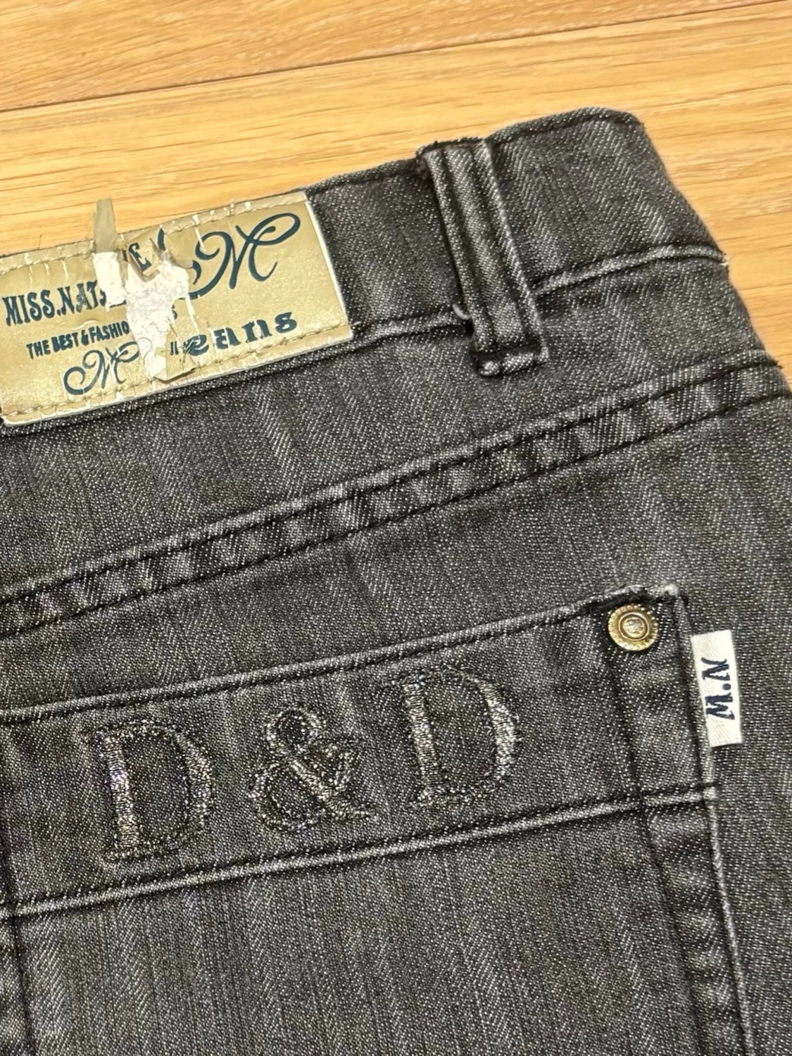 Svarta jeansshorts från D&D - 5