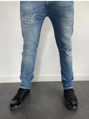 Replay broken edge jeans  - Replay ANBASS Jeans: pris:499kr| Storlek:W34 L32|Skick:9,8/10| Hör av dig vid minsta lilla fundering eller fråga|