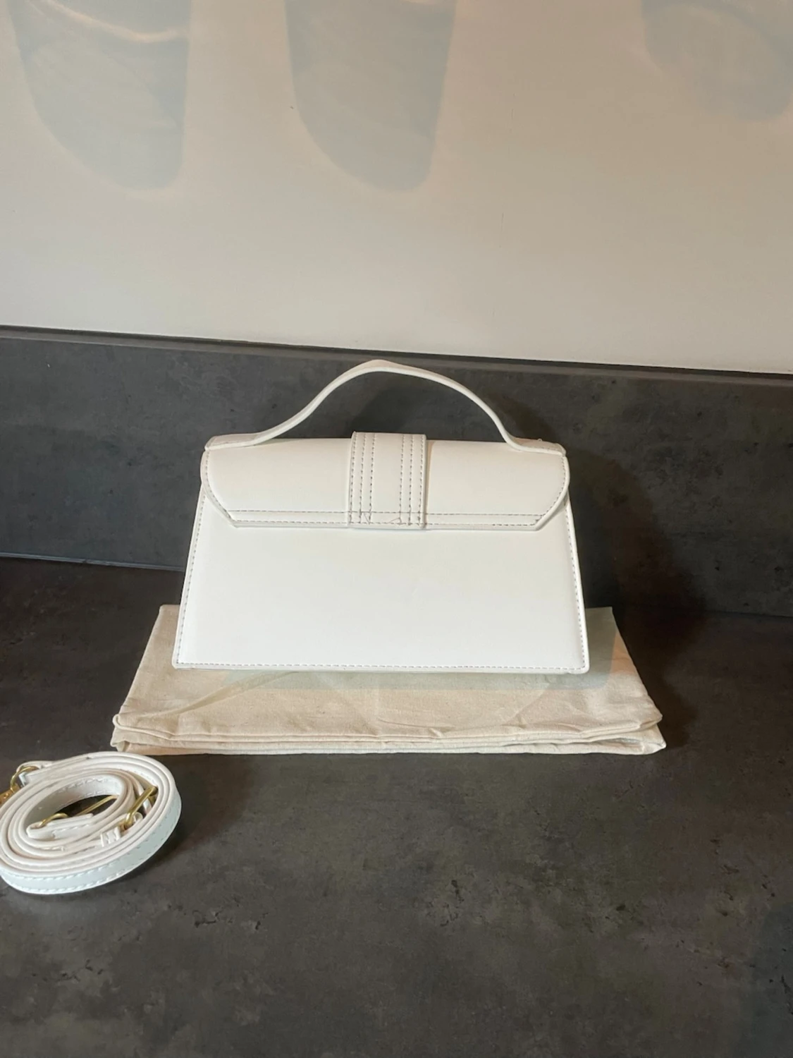 Vit Jacquemus väska - 5